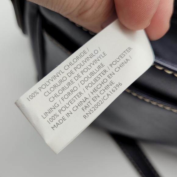 VILLAGER by LIZ CLAIBORNE | faux leather contrasting stitch shoulder bag purse - Picture 9 of 13